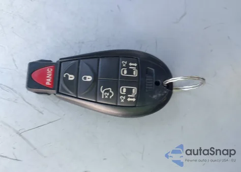 2016 Chrysler Town & Country Touring from USA, damaged, VIN 2C4RC1BG4GR296638